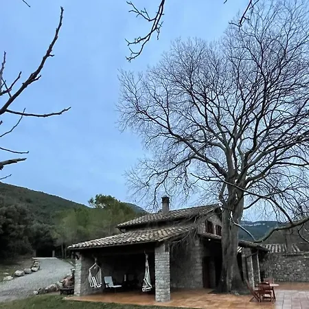 El Vilarot. La Casa De Piedra En La Naturaleza. Chalet *